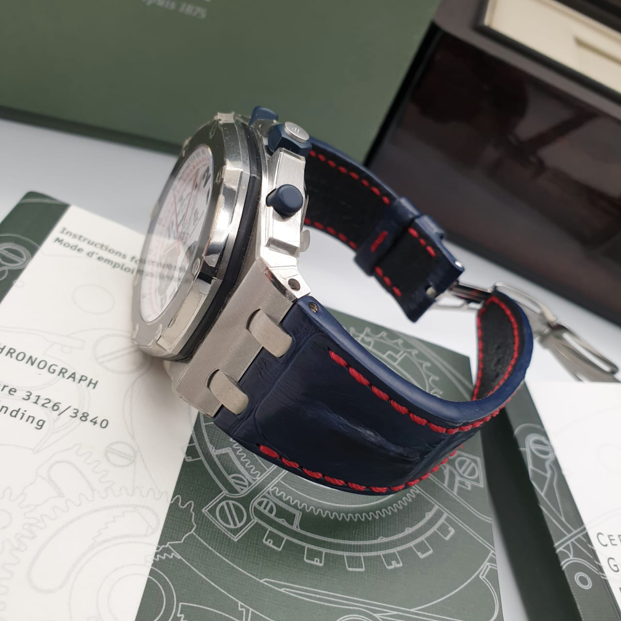 Audemars Piguet Royal Oak Offshore Tour Auto 2012 42 mm 26208ST.00.D305CR.01