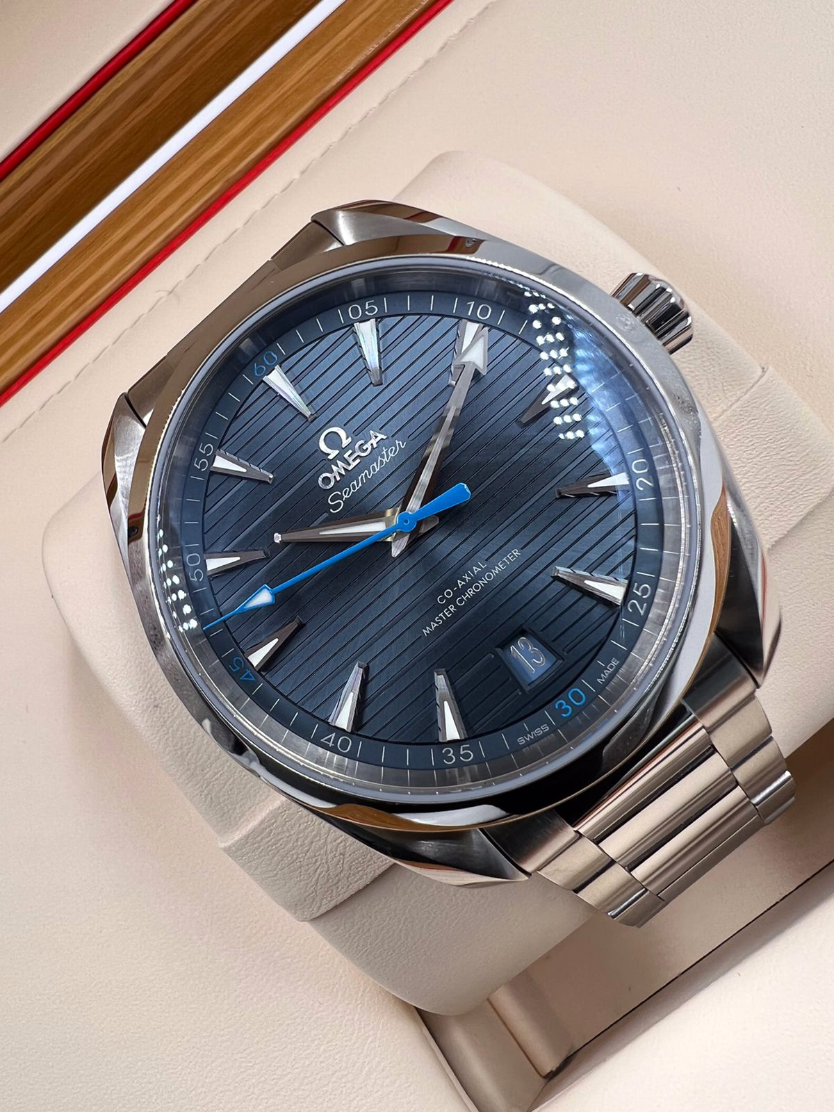 Omega Seamaster Aqua Terra 150M Co-Axial Master Chronometer 41 mm 220.10.41.21.03.002