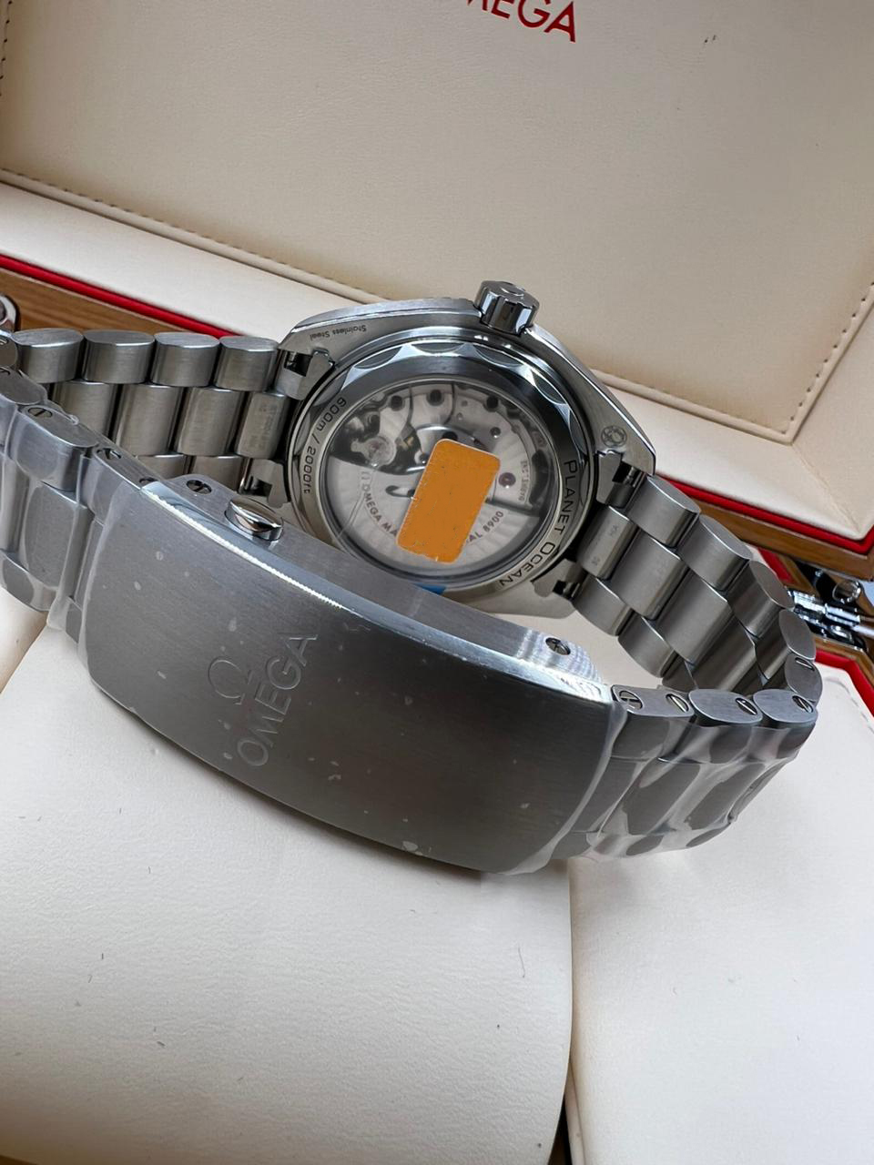 Omega Seamaster Planet Ocean 600m Co-Axial Master Chronometer 43.5 mm 215.30.44.21.01.002