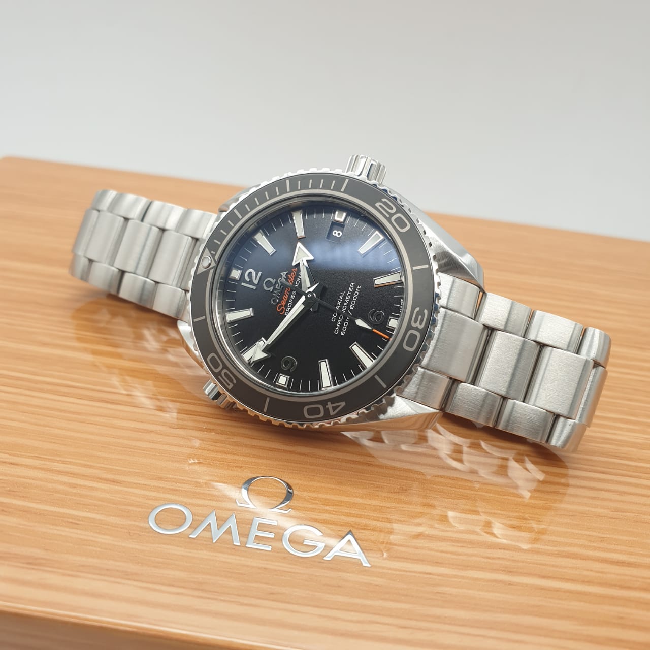Omega Seamaster Planet Ocean 600M Omega Co-Axial 42 mm 232.30.42.21.01.001