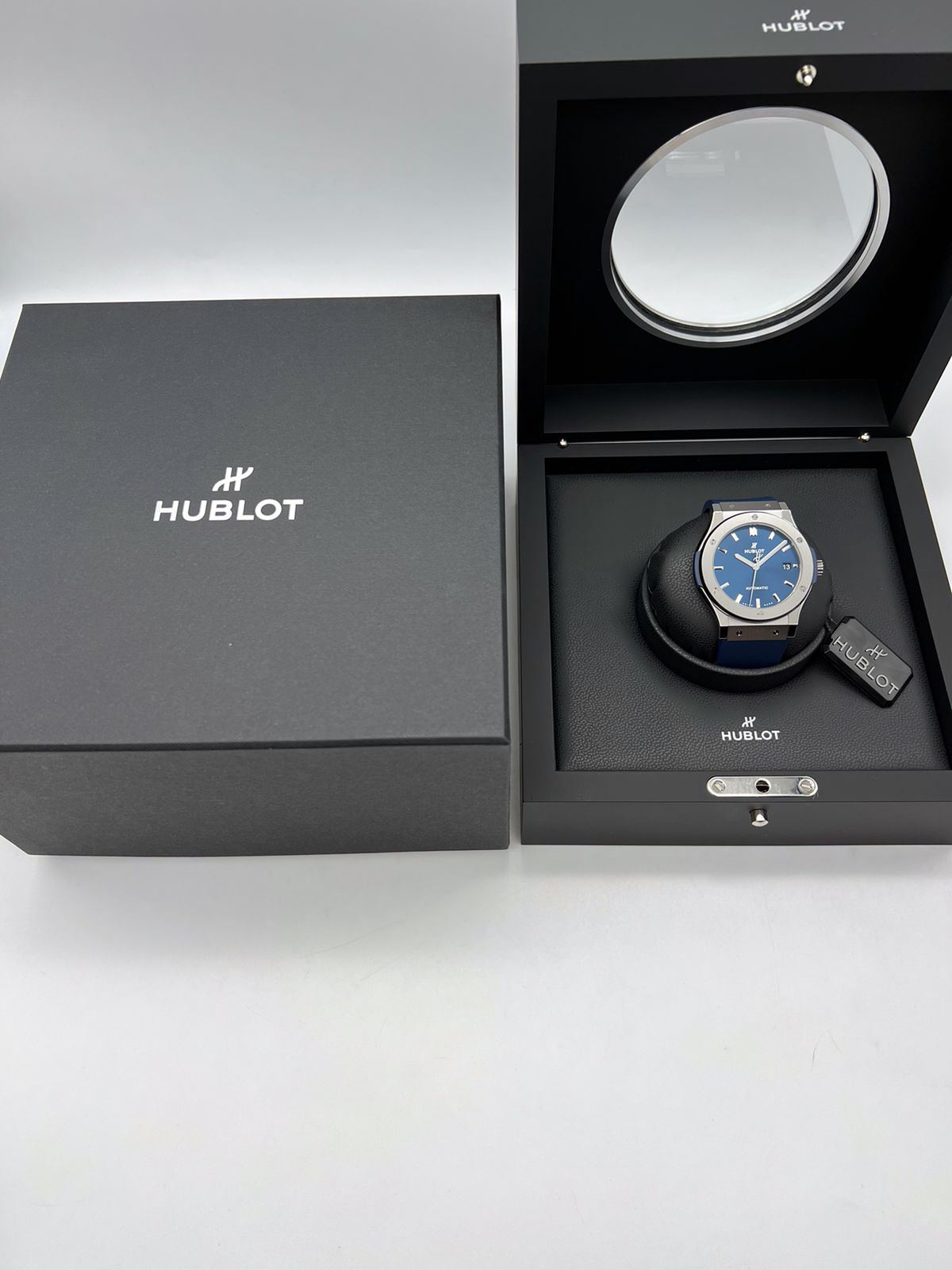 Hublot Classic Fusion Titanium Blue 45 mm 511.NX.7170.RX