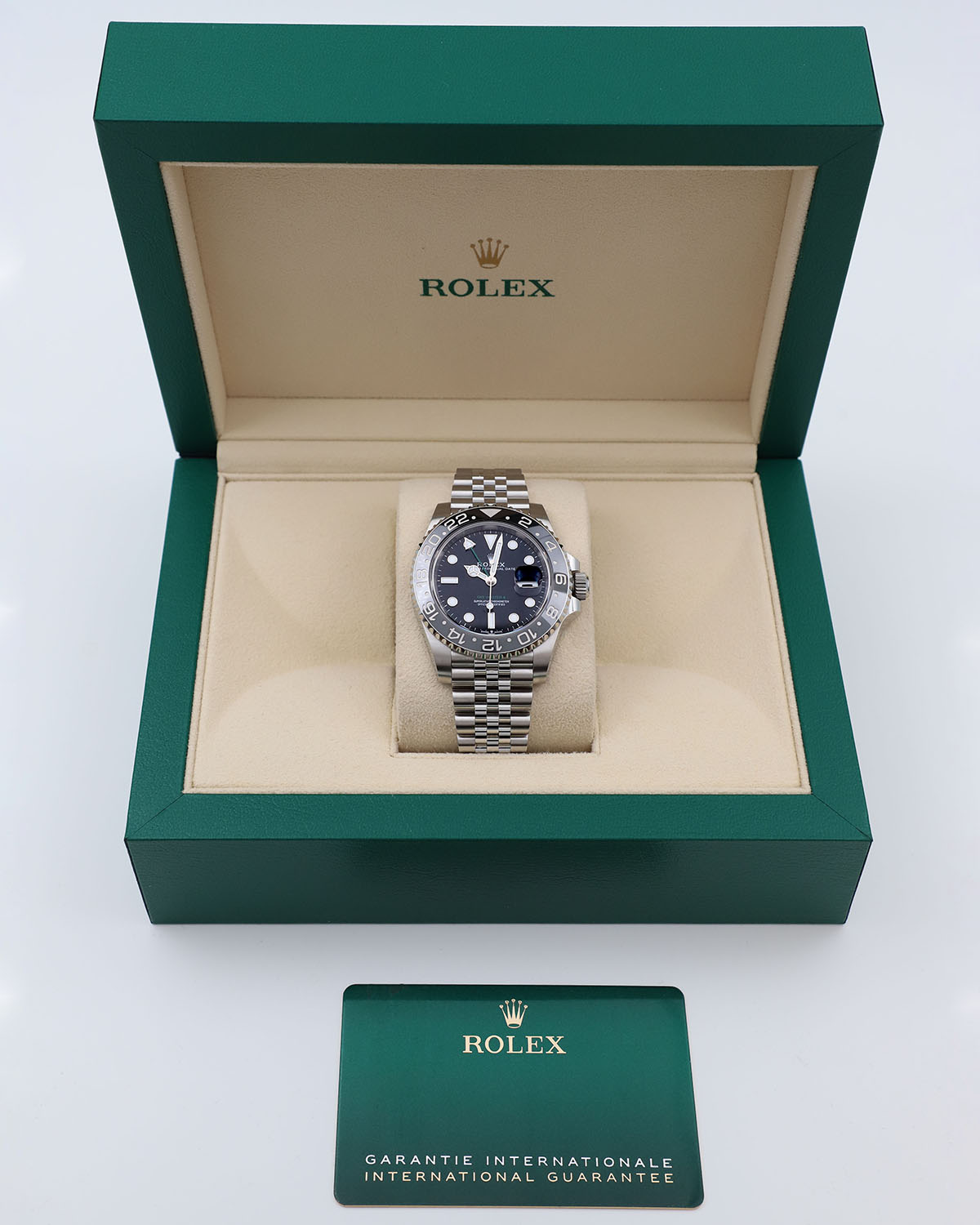Rolex GMT-Master II 40 mm 126710GRNR