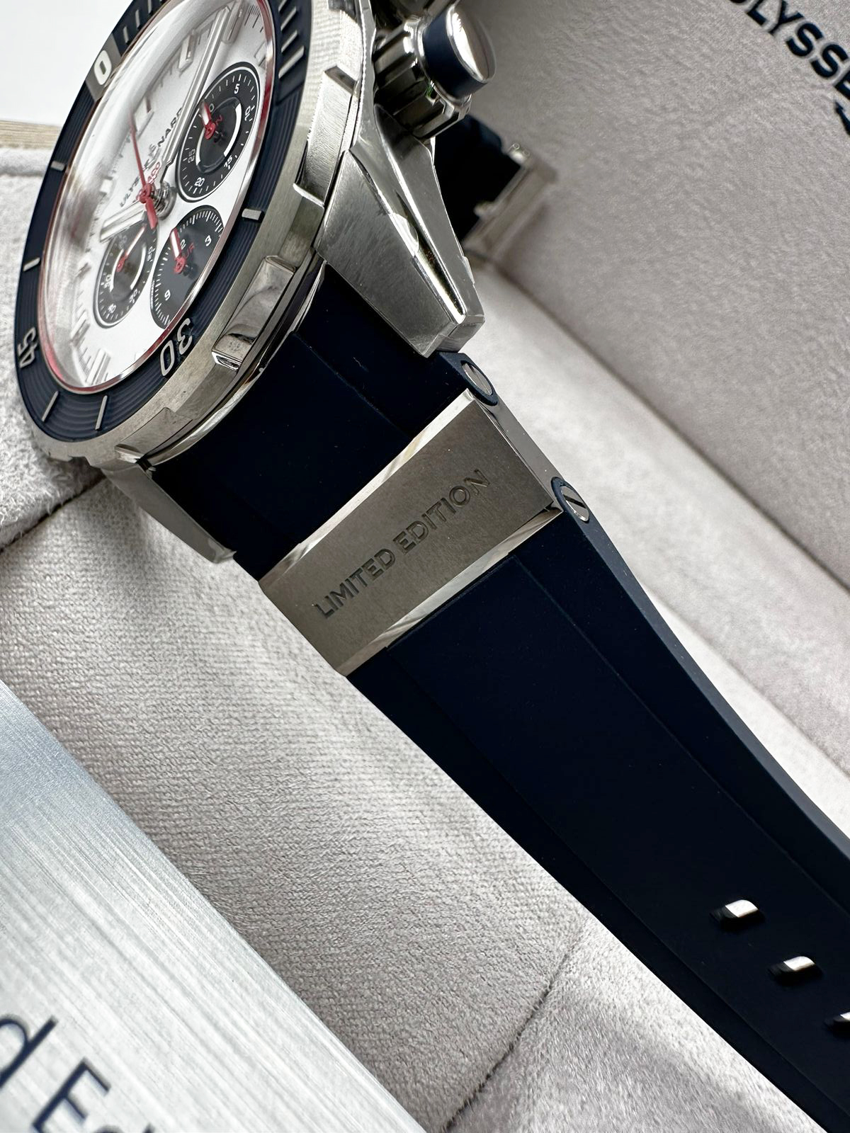 Ulysse Nardin Marine Diver Chronograph 44 mm 1503-170LE-0A-MON/3B