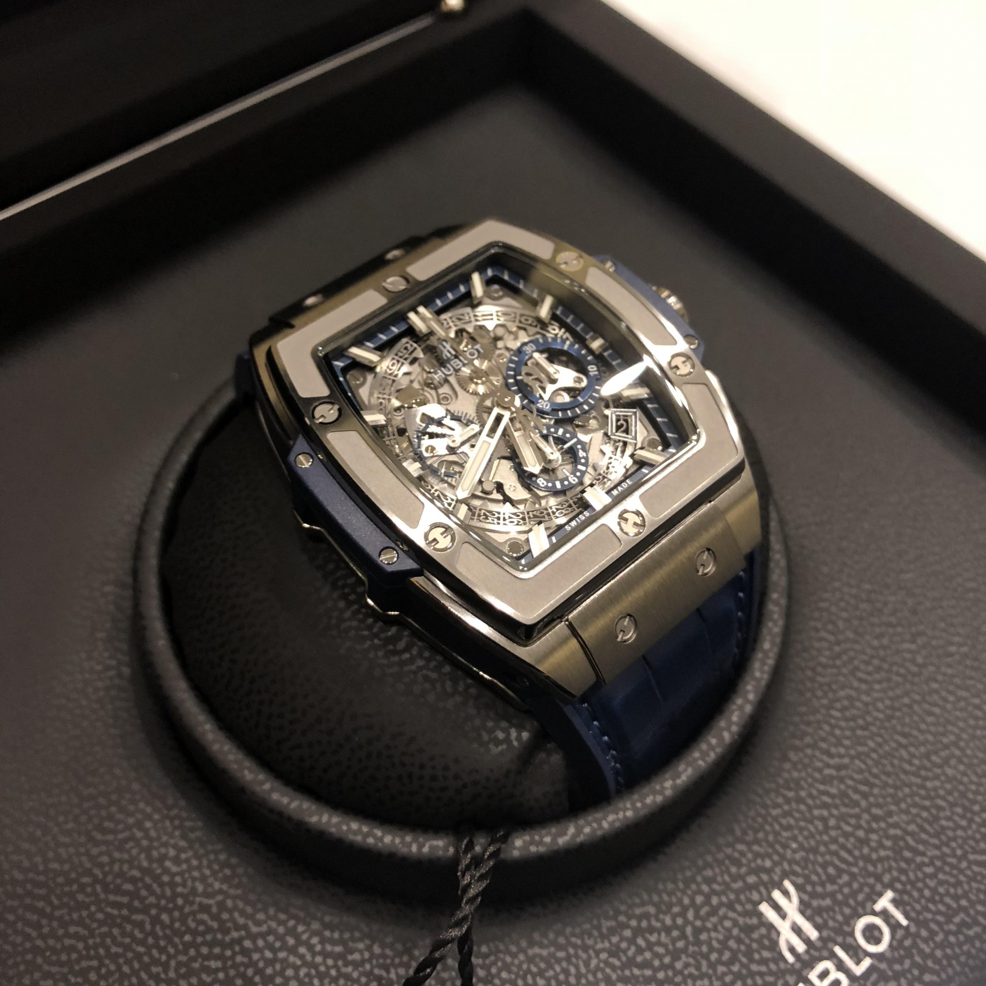 Hublot Spirit of Big Bang Titanium Blue 42 mm 641.NX.7170.LR