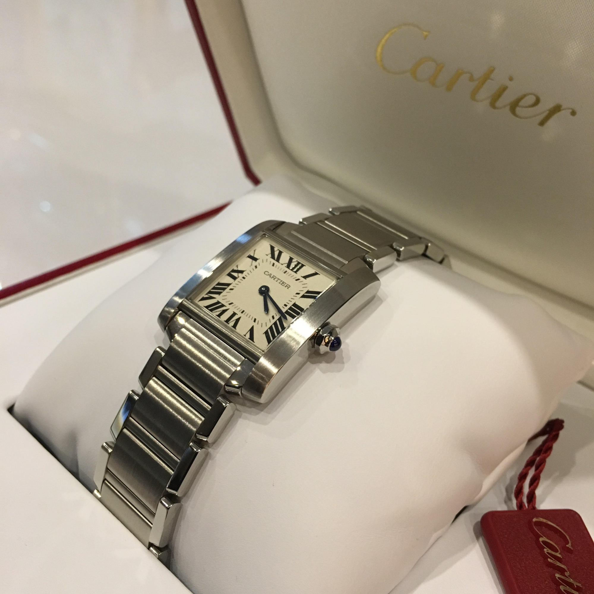 Cartier Tank Francaise Medium Ladies 30 x 25 mm WSTA0005