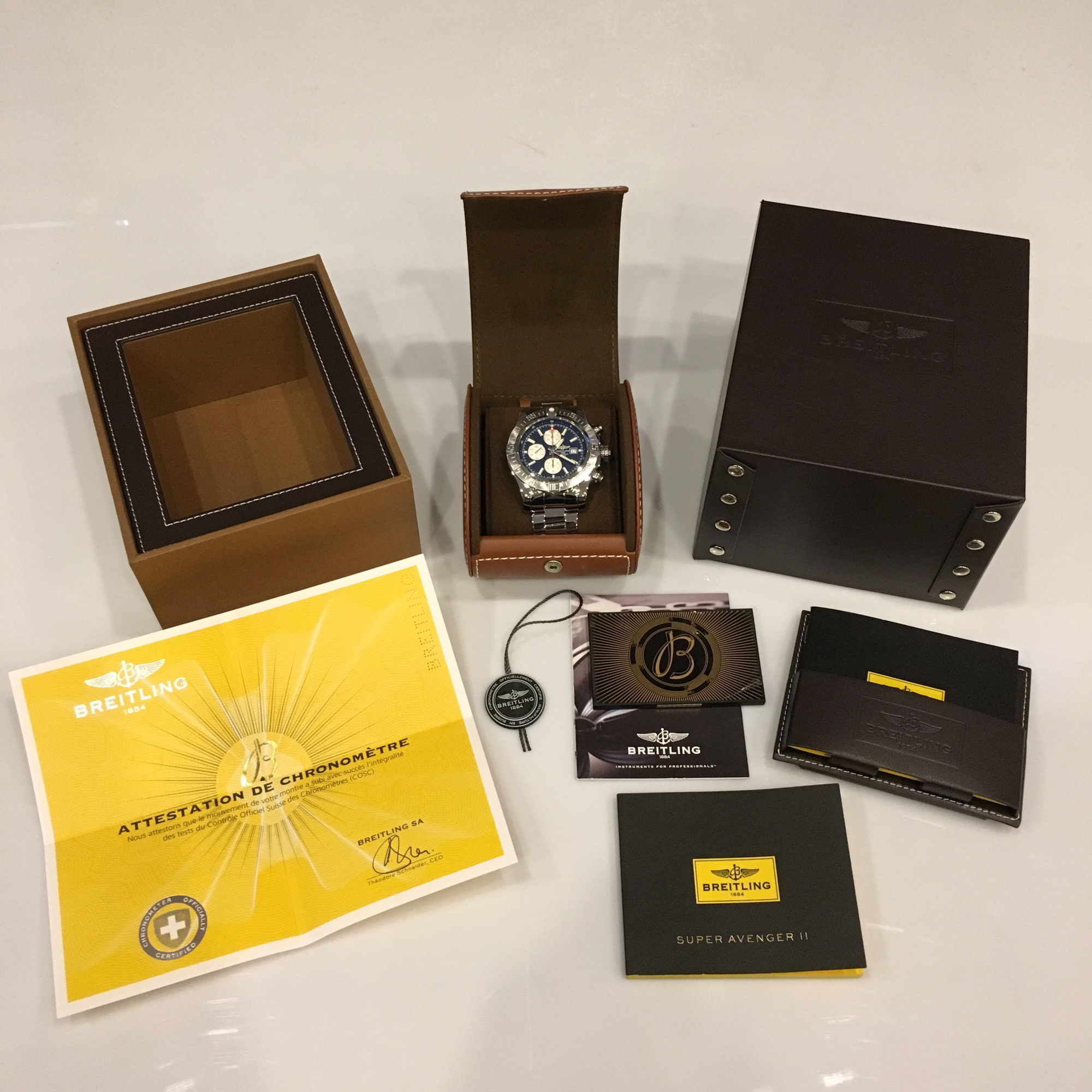 Breitling Super Avenger II 48 mm A1337111/C871/168A